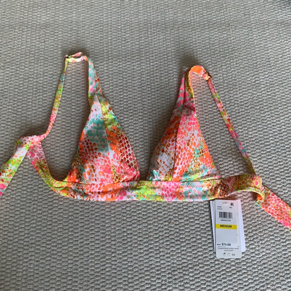 Becca bikini top